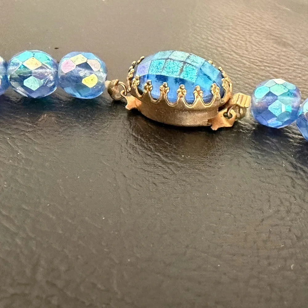 Vintage Glass Bead Blue Iridescent Coated necklace & clip earring Set 1950s Rare - Picture 8 of 9
